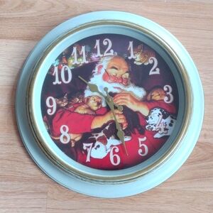 Santa & Dogs with Cats Musical Wall Clock Battery Operated  Vintage